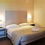 La Siesta Hotel