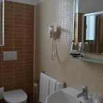 La Siesta Hotel