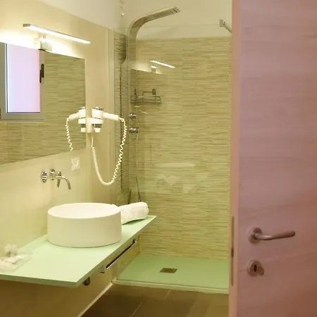 Szálloda La Siesta 2*