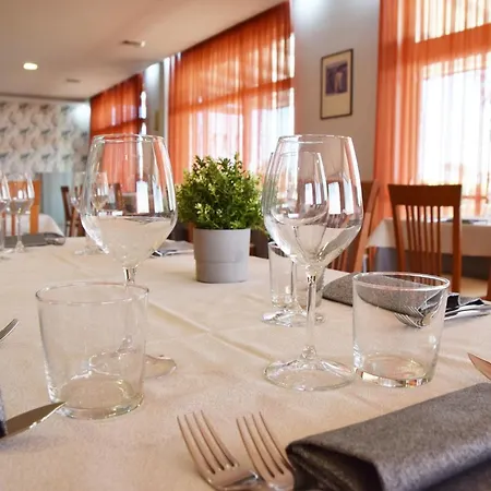 Hotel La Siesta 2*