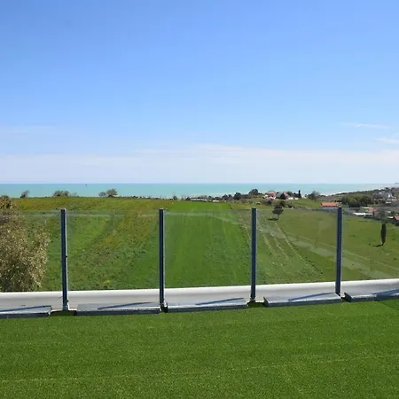 La Siesta 2* تورينو دي سانغرو